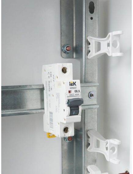 ARMAT Автоматический выключатель M06N-DC 1P C 0,5А IEK, изображение 10