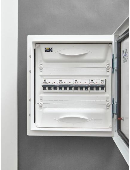 ARMAT Автоматический выключатель M10N 3P C 16А IEK, изображение 9