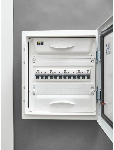 ARMAT Автоматический выключатель M10N 3P C 32А IEK, изображение 8