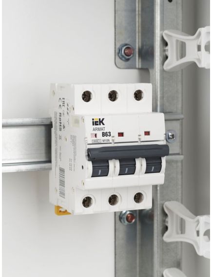 ARMAT Автоматический выключатель M10N 3P B 63А IEK, изображение 8