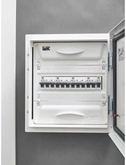 ARMAT Автоматический выключатель M10N 3P C 40А IEK, изображение 3